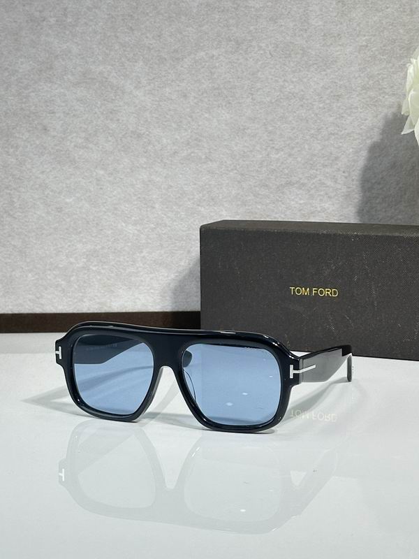 TOM FORD Glasses sms (308)