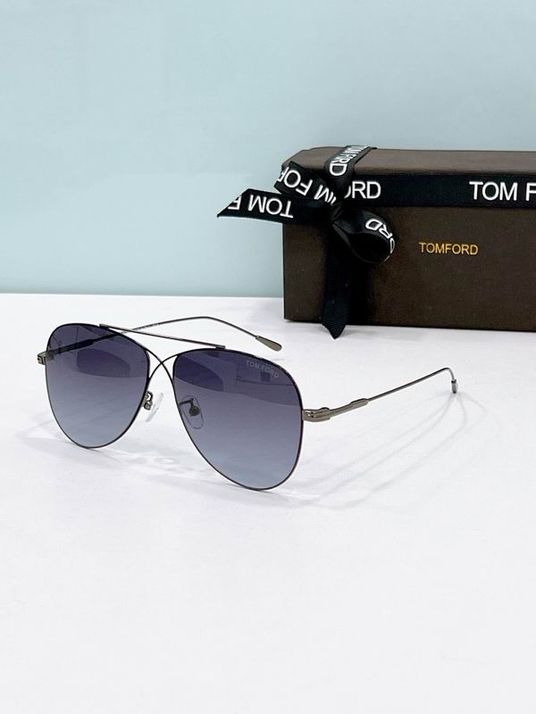 TOM FORD Glasses sms (317)