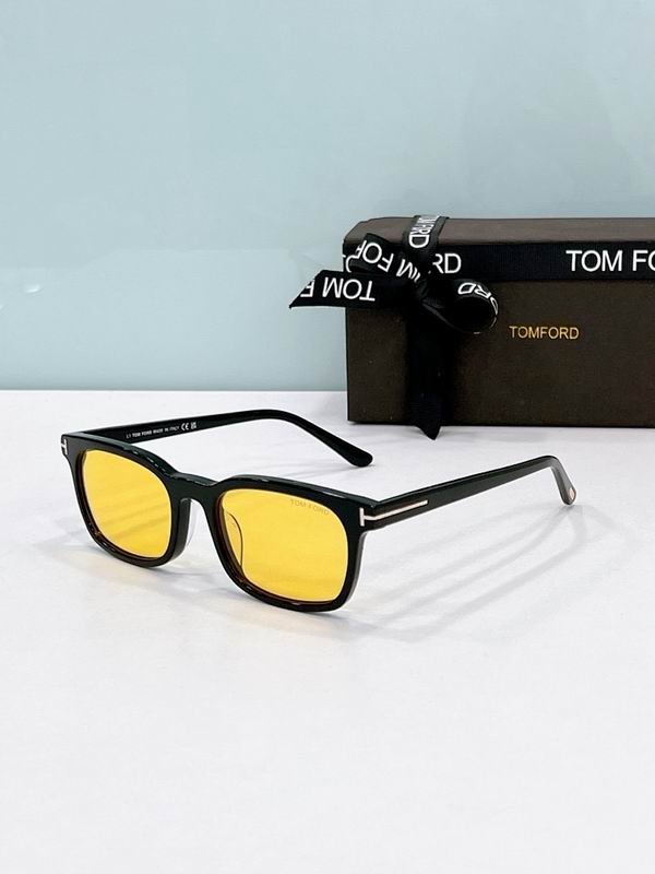 TOM FORD Glasses sms (337)