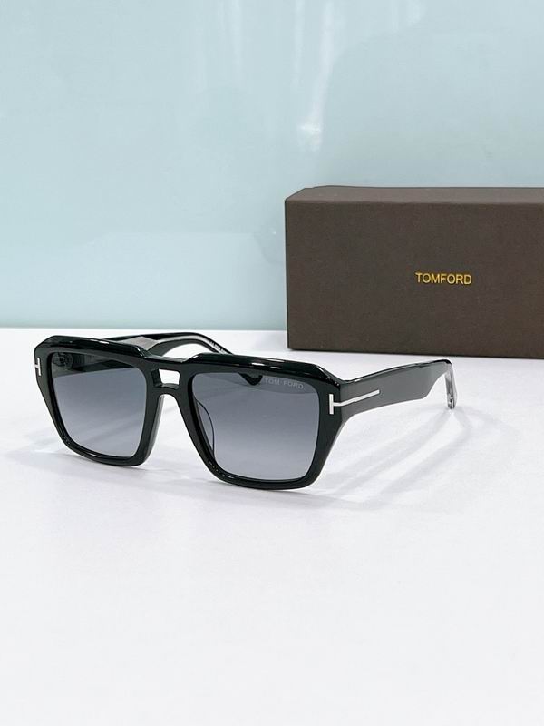 TOM FORD Glasses sms (379)