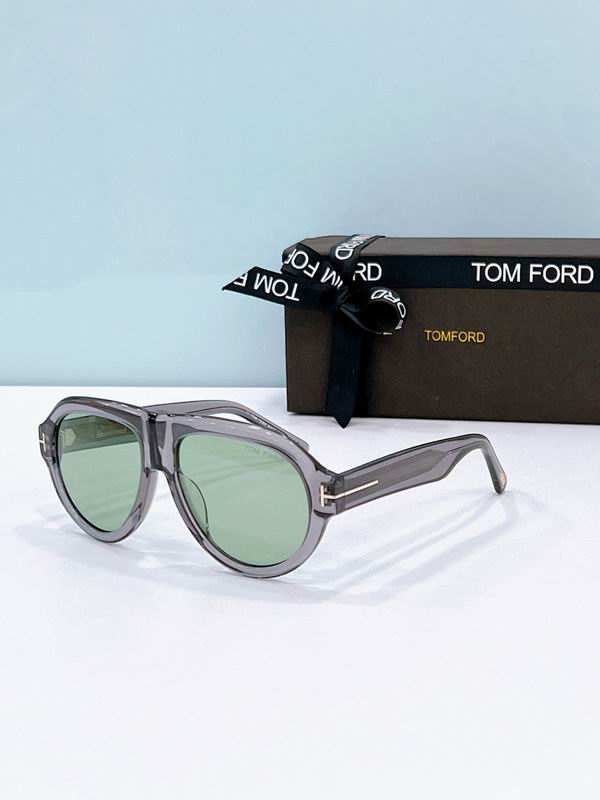 TOM FORD Glasses sms (414)