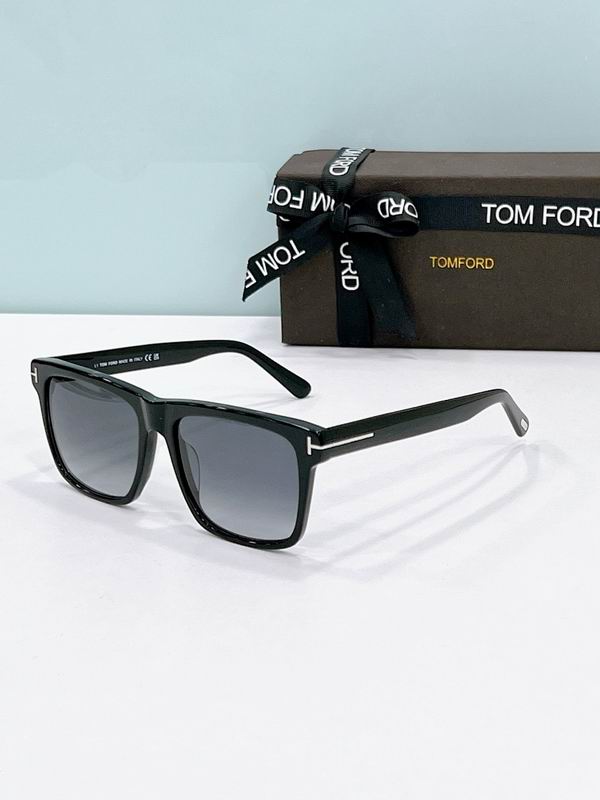 TOM FORD Glasses sms (438)