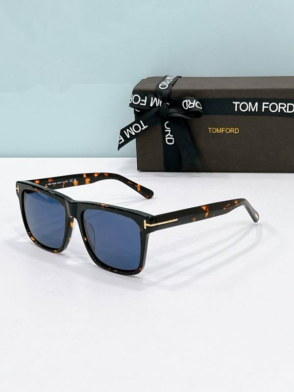 TOM FORD Glasses sms (442)