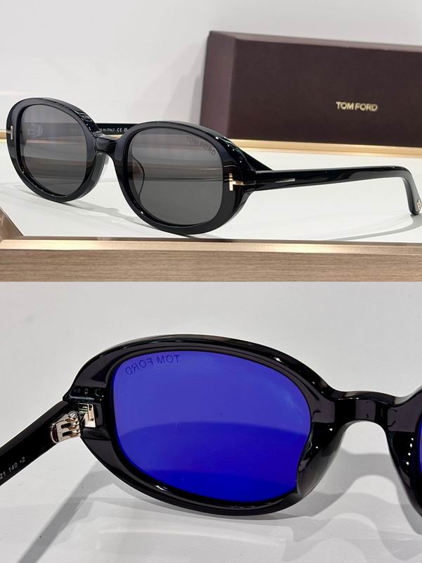 TOM FORD Glasses sms (477)