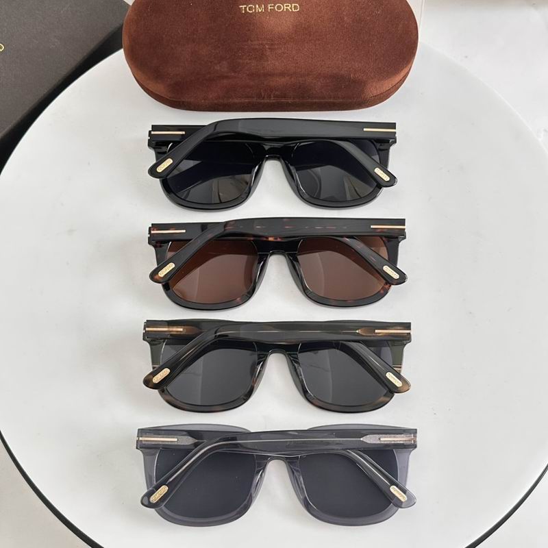 TOM FORD Glasses sms (499)