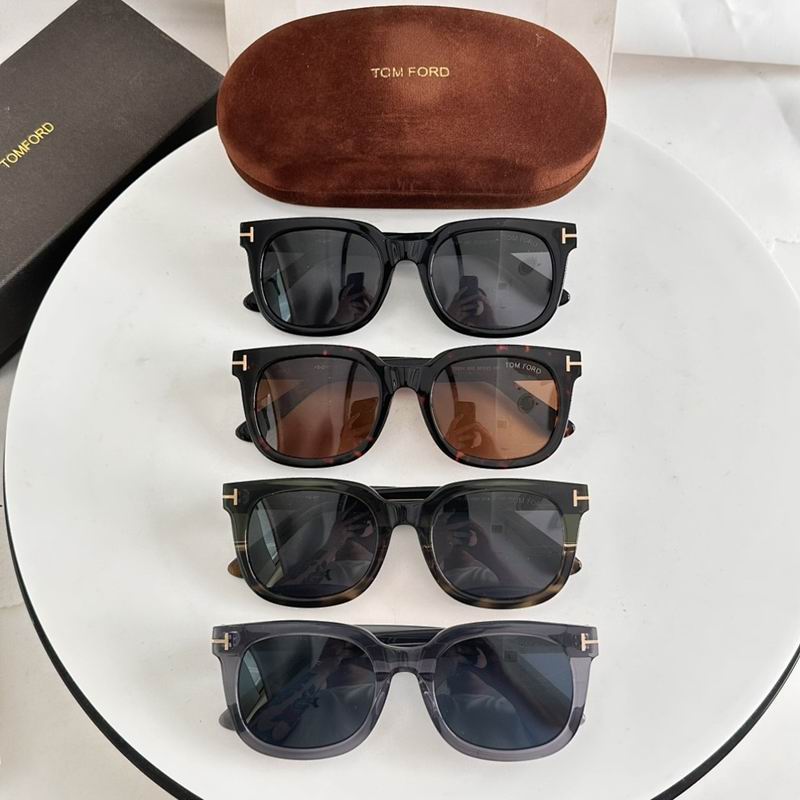 TOM FORD Glasses sms (500)