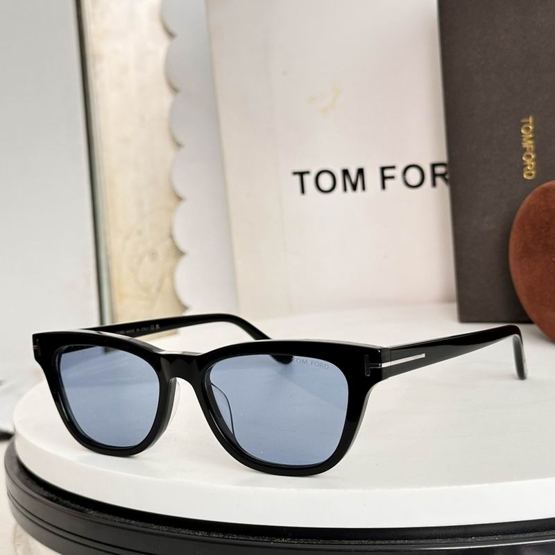 TOM FORD Glasses sms (505)