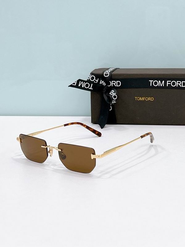 TOM FORD Glasses sms (515)