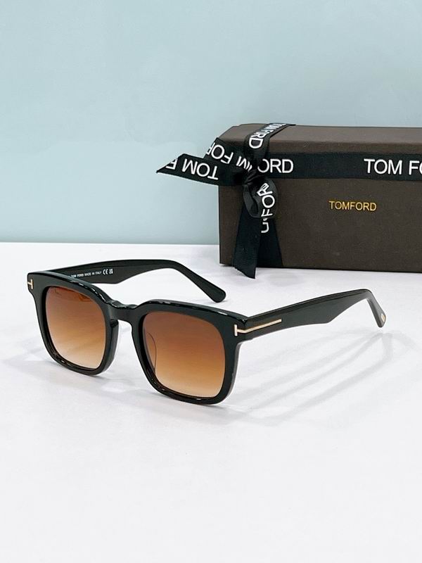 TOM FORD Glasses sms (523)