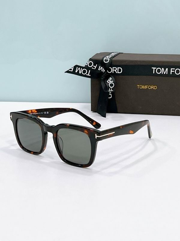 TOM FORD Glasses sms (530)