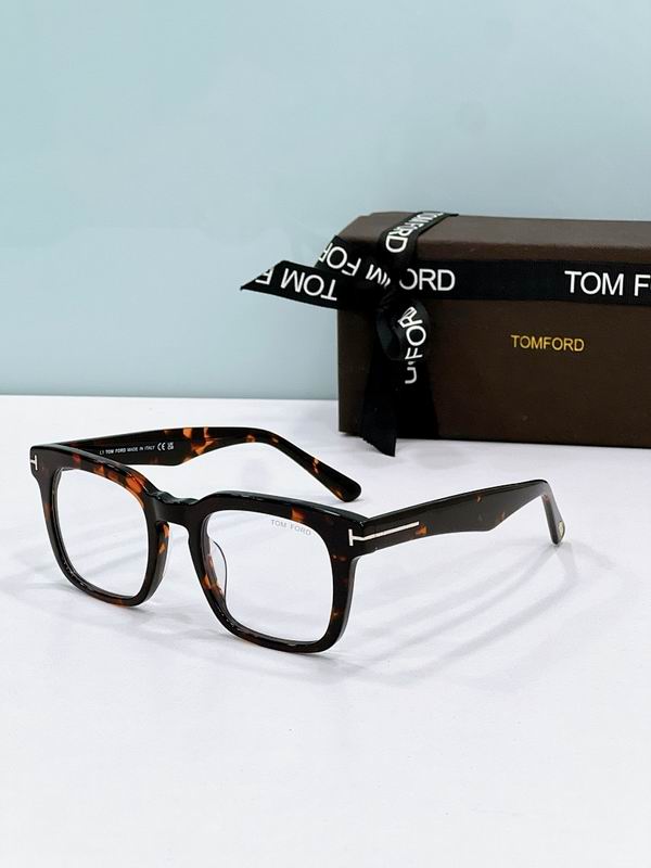 TOM FORD Glasses sms (545)