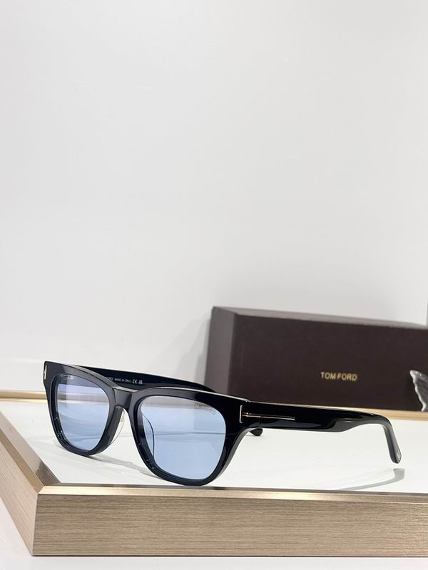 TOM FORD Glasses sms (569)