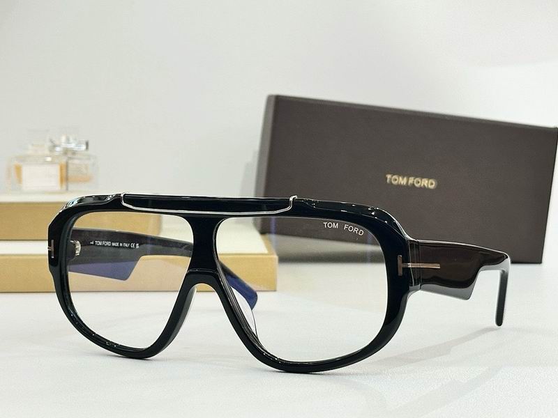 TOM FORD Glasses sms (573)