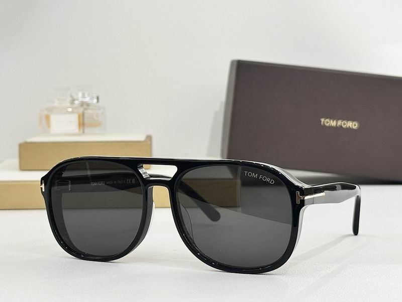TOM FORD Glasses sms (585)