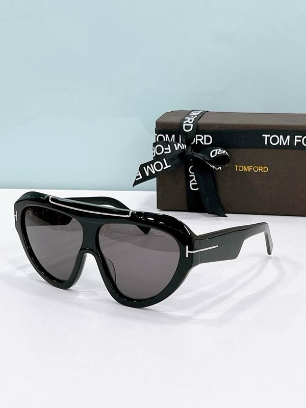 TOM FORD Glasses sms (597)