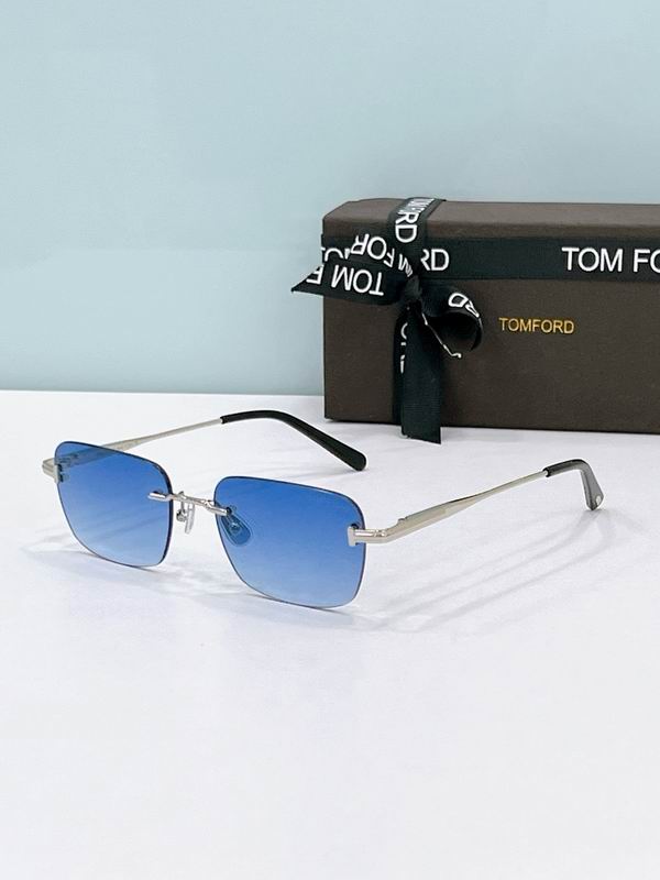TOM FORD Glasses sms (603)
