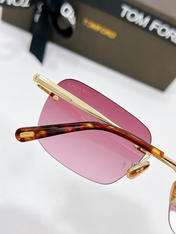 TOM FORD Glasses sms (606)
