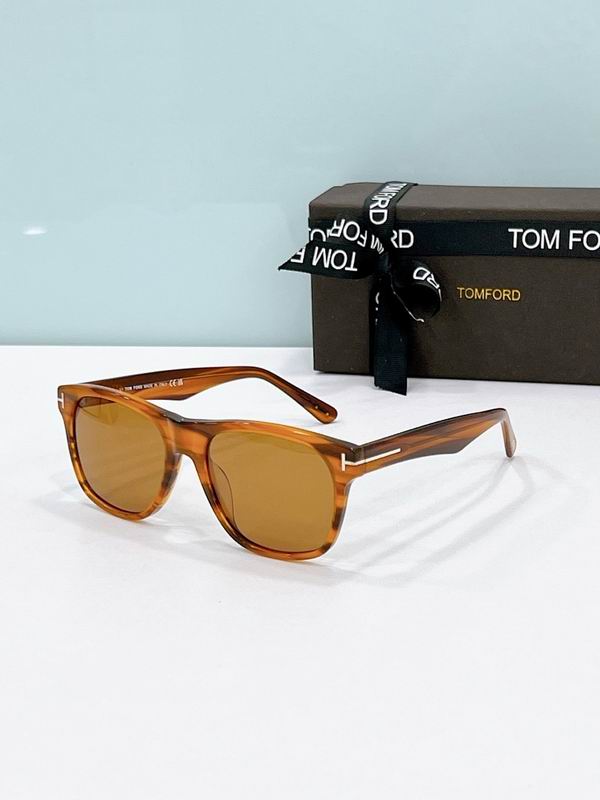 TOM FORD Glasses sms (622)