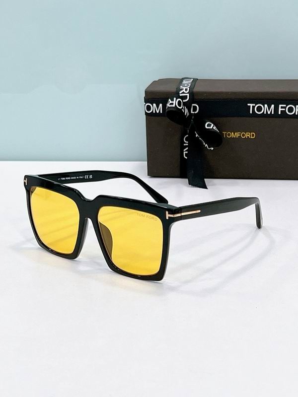 TOM FORD Glasses sms (638)