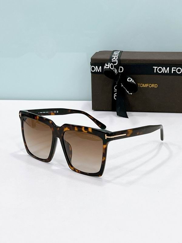 TOM FORD Glasses sms (639)