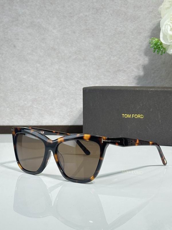 TOM FORD Glasses sms (648)