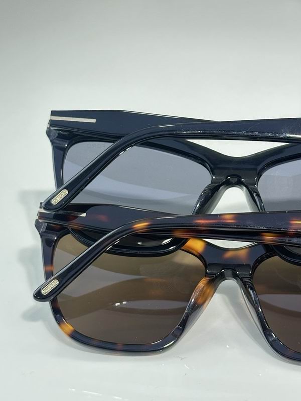 TOM FORD Glasses sms (651)
