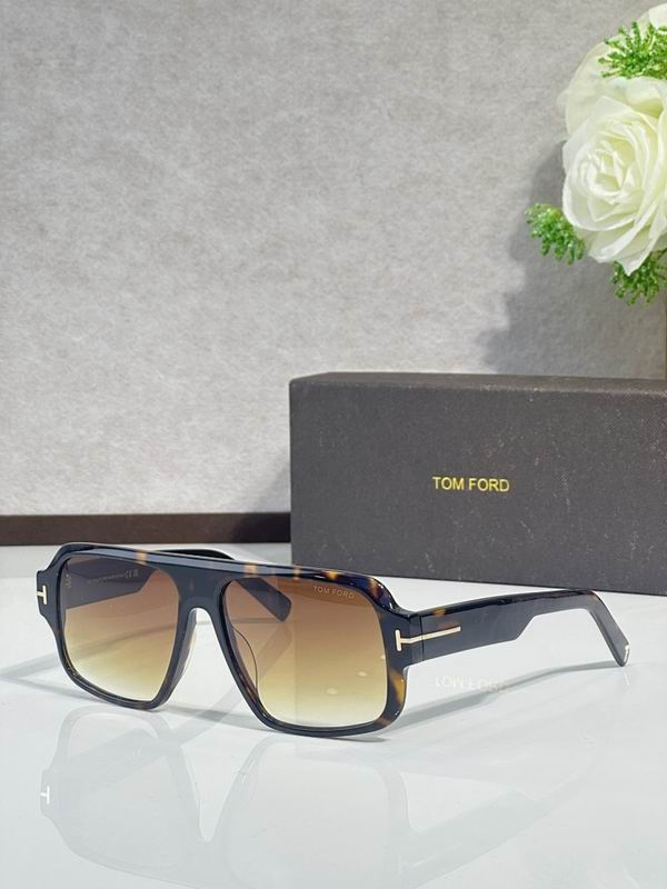 TOM FORD Glasses sms (665)