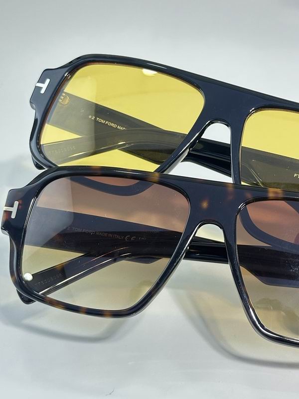 TOM FORD Glasses sms (669)