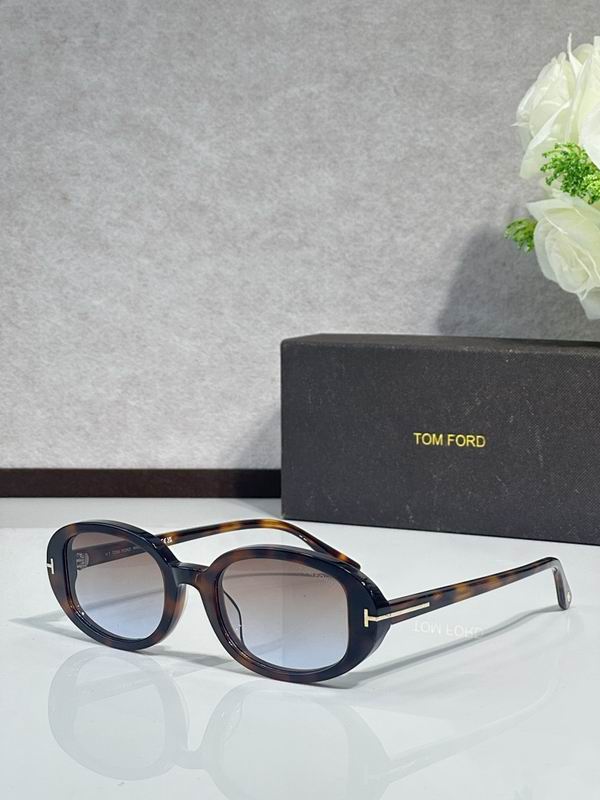 TOM FORD Glasses sms (674)