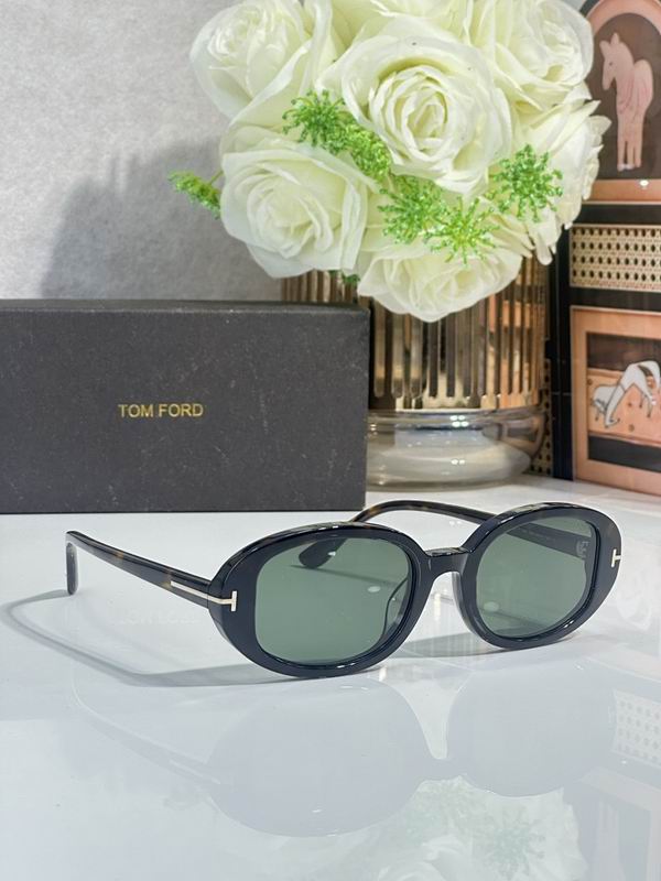 TOM FORD Glasses sms (679)
