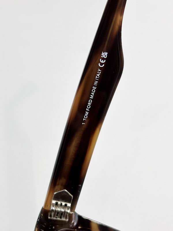 TOM FORD Glasses sms (708)