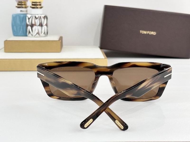 TOM FORD Glasses sms (709)
