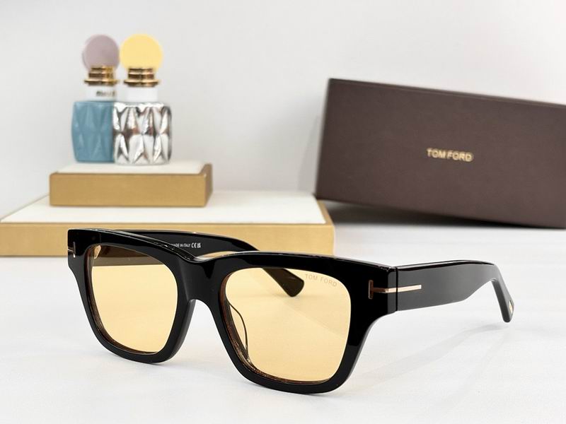 TOM FORD Glasses sms (714)