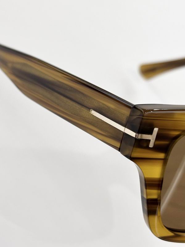 TOM FORD Glasses sms (718)