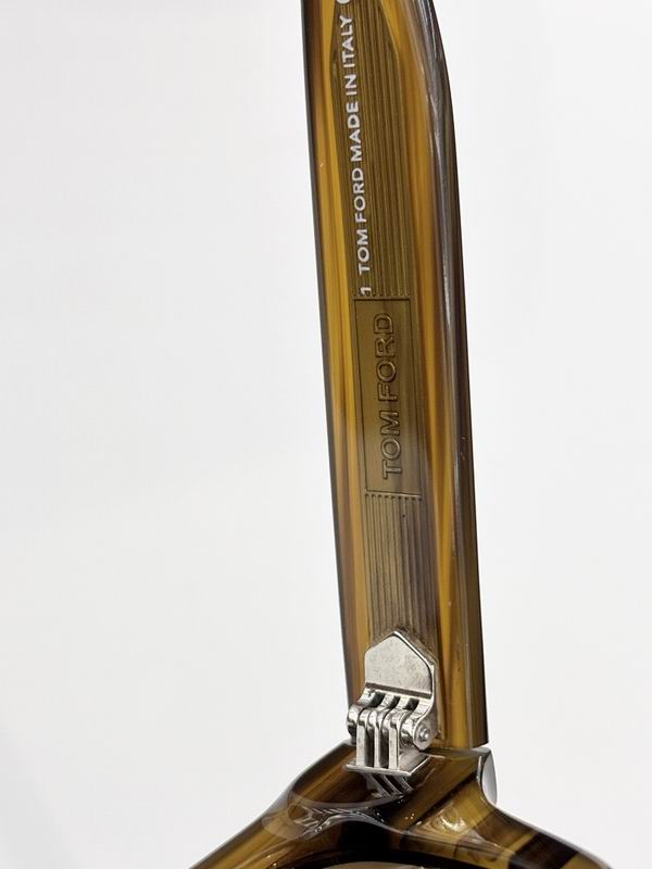 TOM FORD Glasses sms (719)