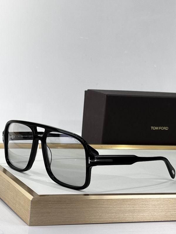 TOM FORD Glasses sms (731)