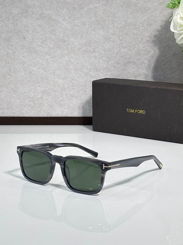 TOM FORD Glasses sms (744)
