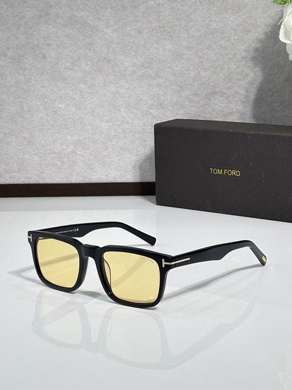 TOM FORD Glasses sms (745)
