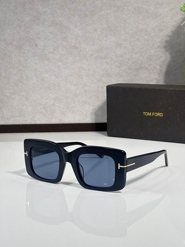 TOM FORD Glasses sms (752)