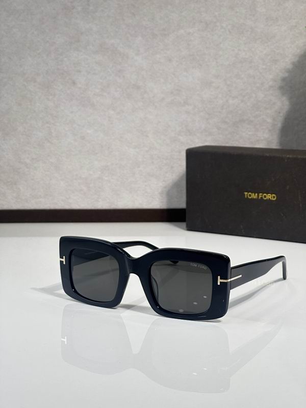 TOM FORD Glasses sms (755)