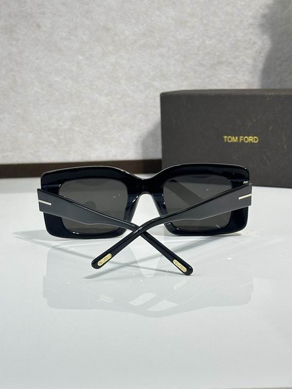 TOM FORD Glasses sms (758)