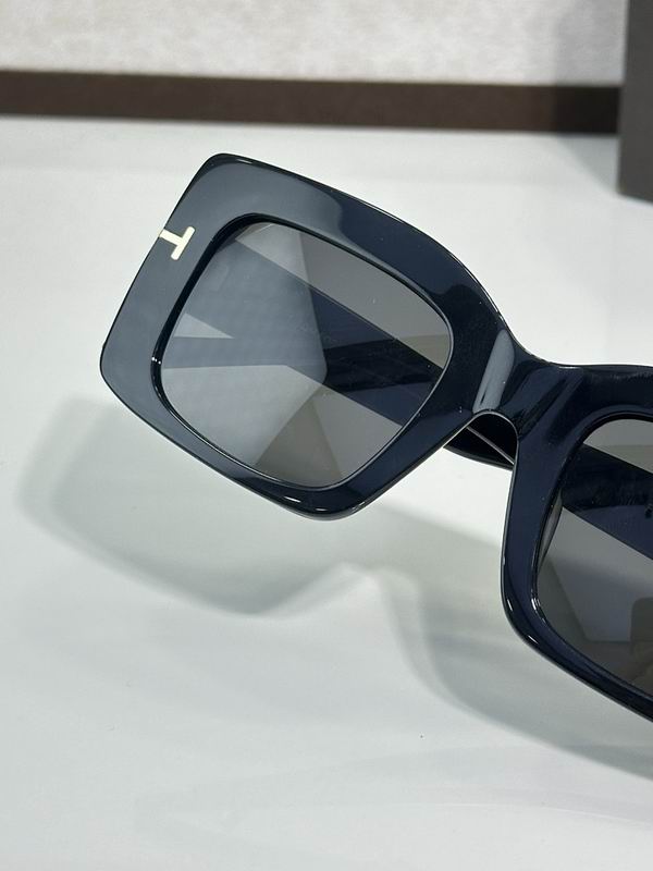 TOM FORD Glasses sms (759)