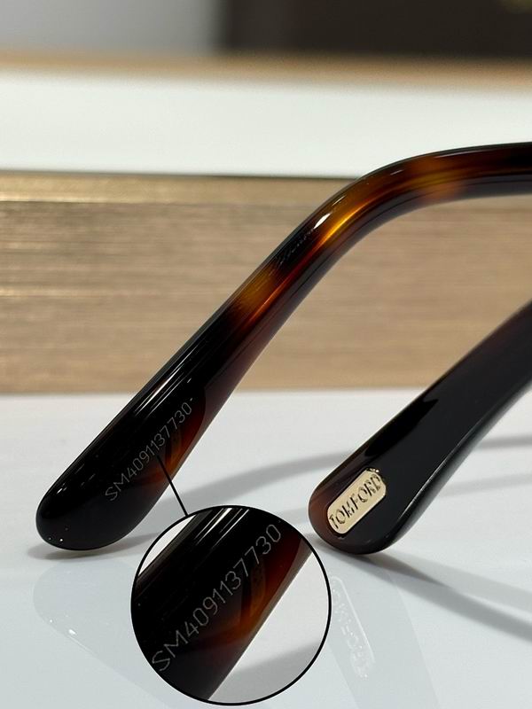 TOM FORD Glasses sms (769)