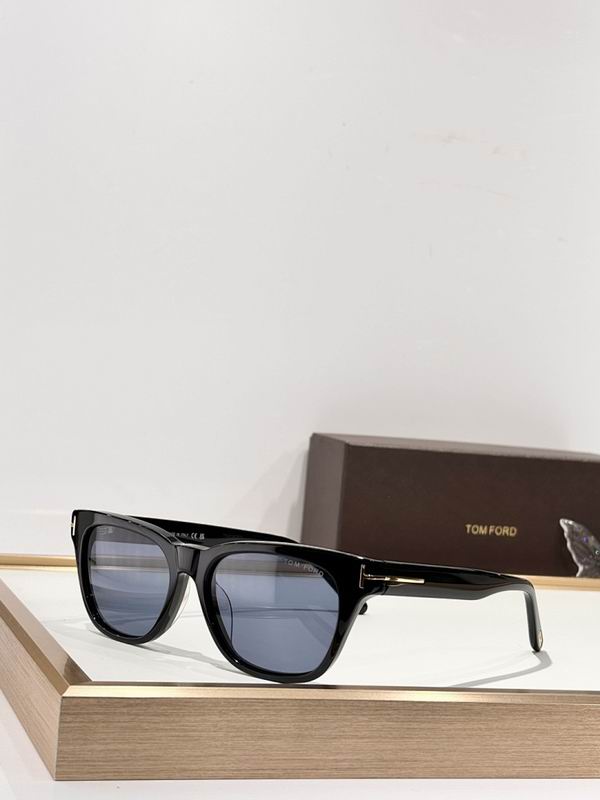 TOM FORD Glasses sms (775)