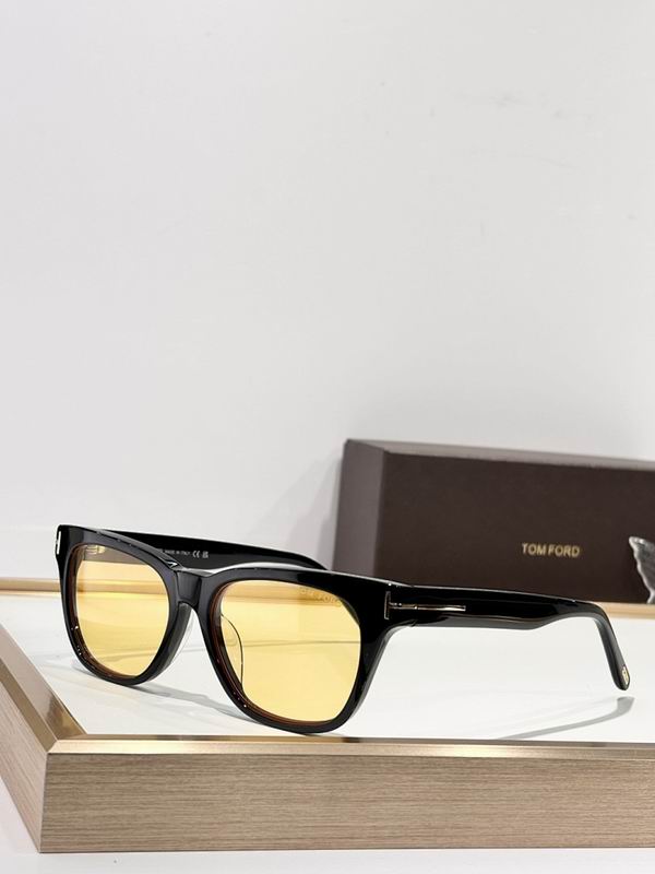 TOM FORD Glasses sms (777)
