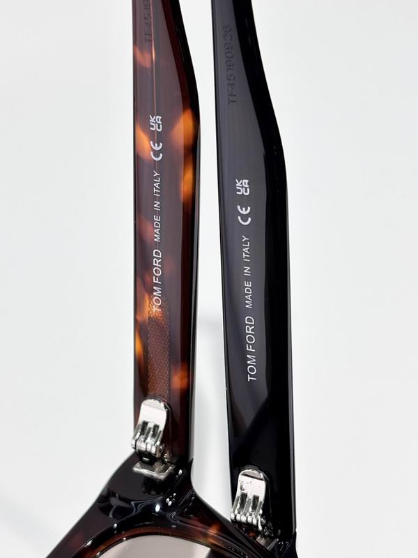 TOM FORD Glasses sms (778)