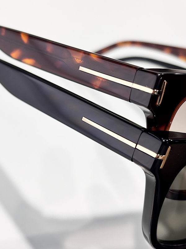 TOM FORD Glasses sms (779)