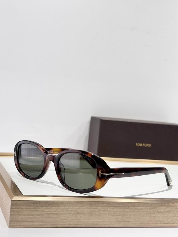 TOM FORD Glasses sms (781)
