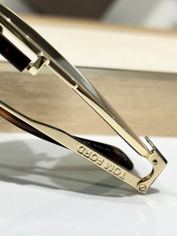 TOM FORD Glasses sms (810)