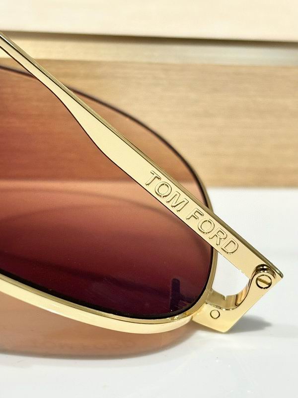 TOM FORD Glasses sms (812)
